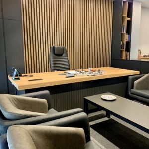Mobilier de Bureau Sur-Mesure (example 9)